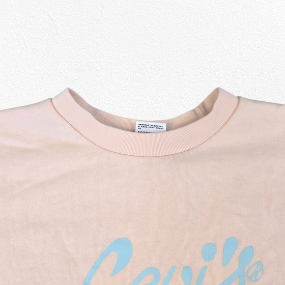 Levi's Peach Pink Graphic Logo Cropped Crewneck Pullover Sweatshirt Size Small - Picture 2 of 7